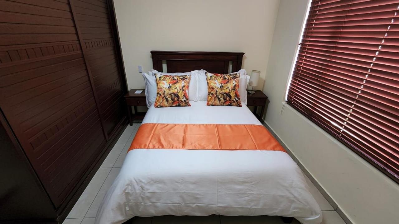 Lilypark Lodge Rustenburg Exterior foto